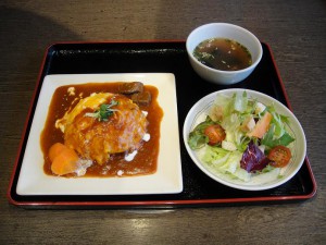 てんてんオムライス